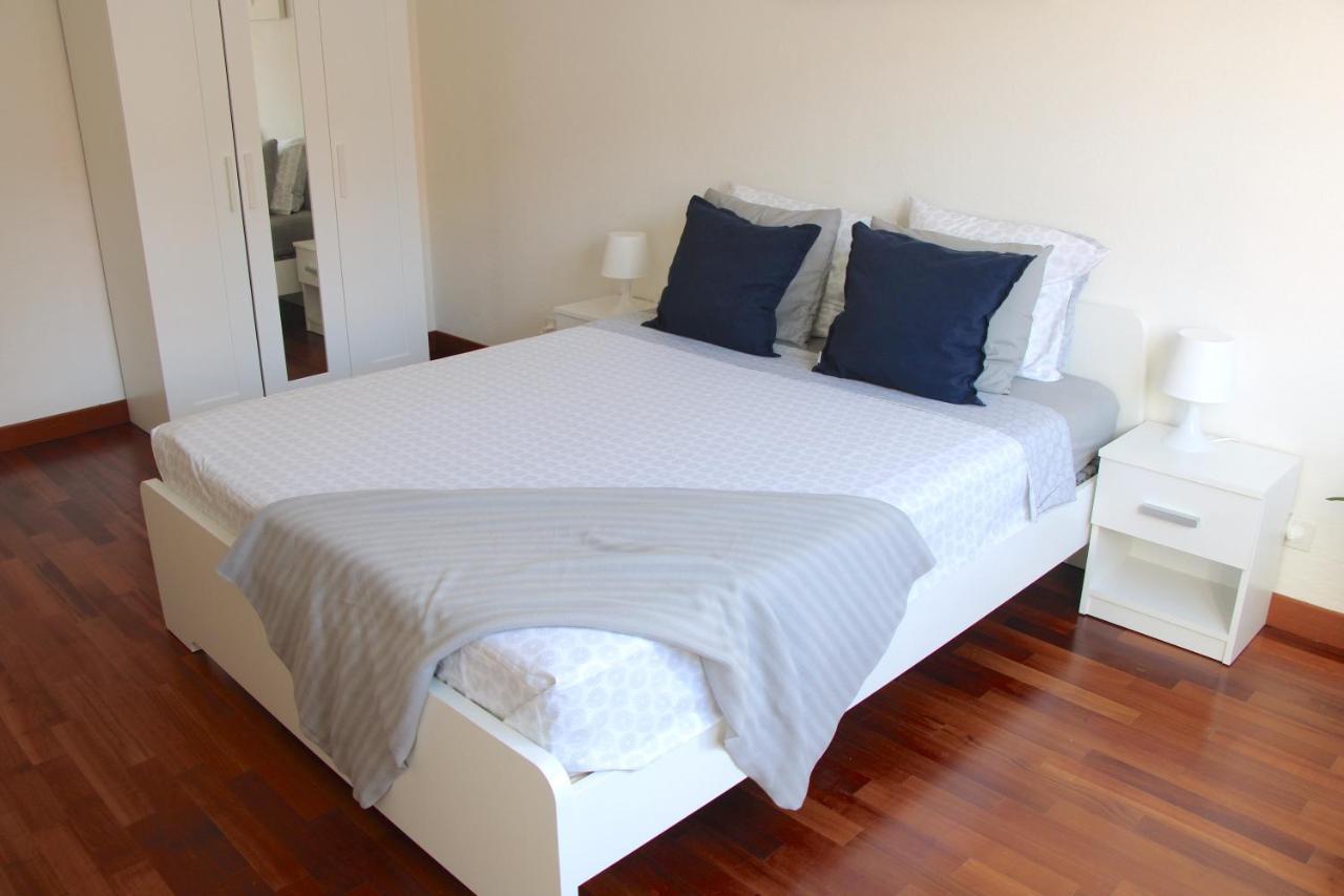Cozy Apartment With Free Parking & Close To Lake Lugano Ngoại thất bức ảnh
