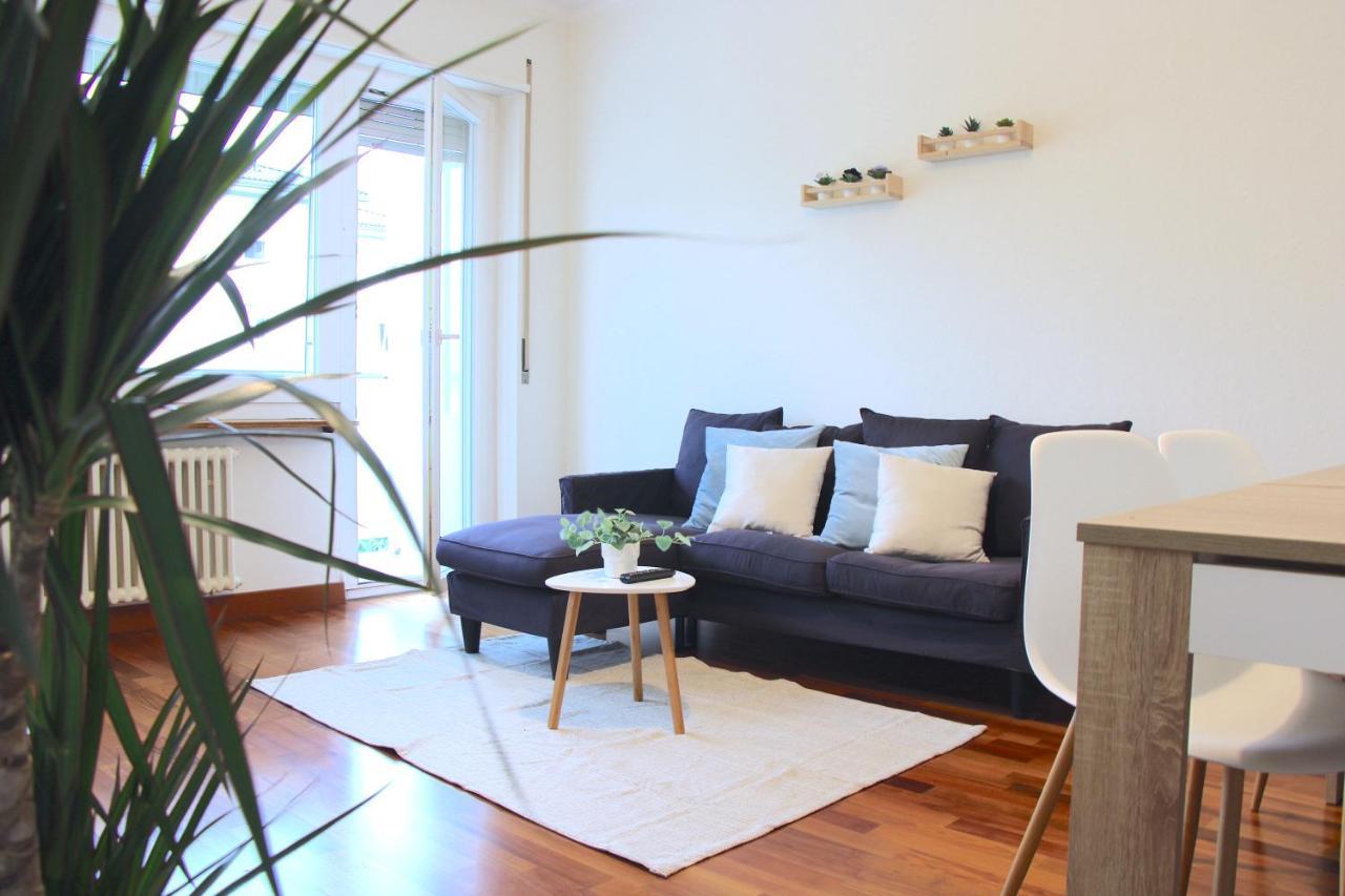 Cozy Apartment With Free Parking & Close To Lake Lugano Ngoại thất bức ảnh