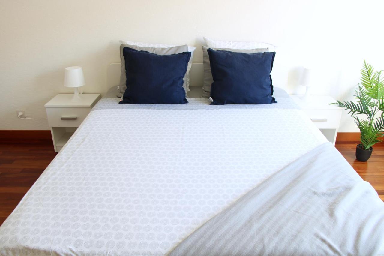 Cozy Apartment With Free Parking & Close To Lake Lugano Ngoại thất bức ảnh