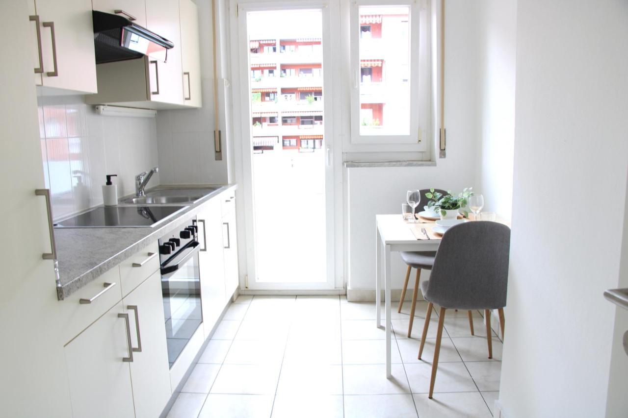 Cozy Apartment With Free Parking & Close To Lake Lugano Ngoại thất bức ảnh