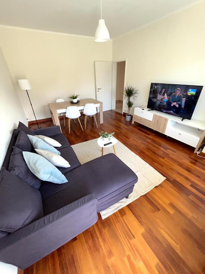 Cozy Apartment With Free Parking & Close To Lake Lugano Ngoại thất bức ảnh